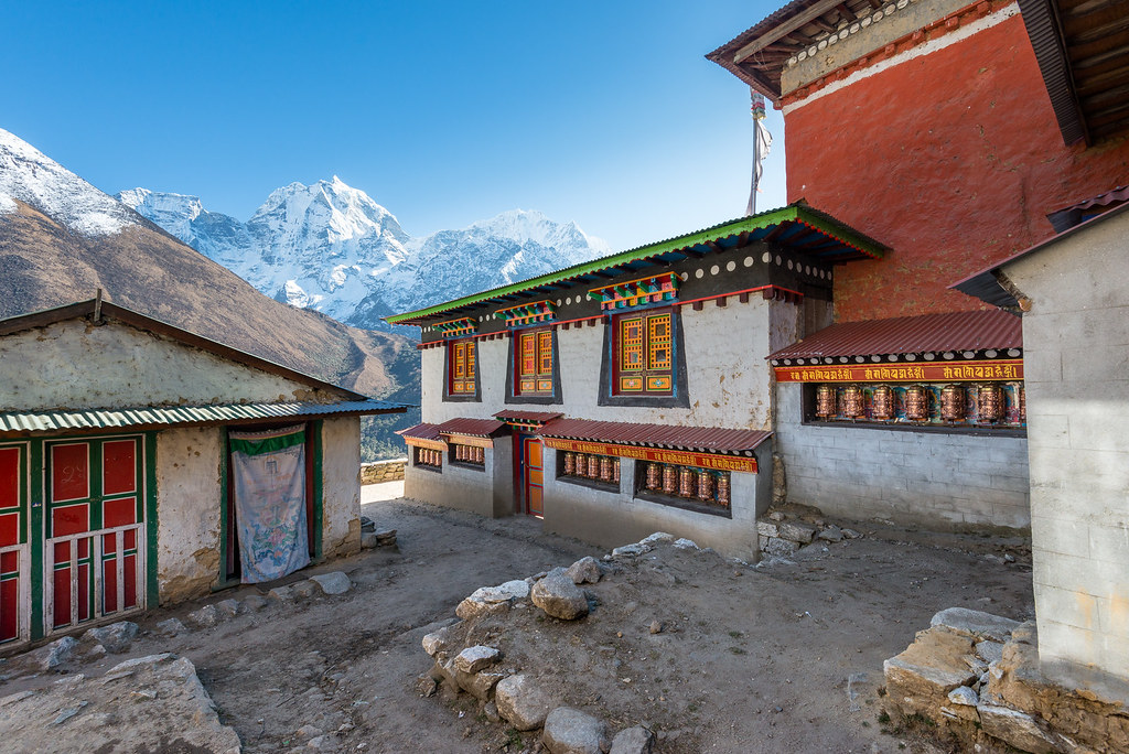 Journey to Dumji: An Adventure from Kathmandu to Pangboche